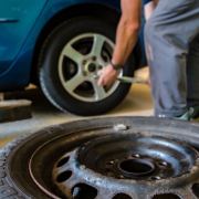 Como fazer gestão de pneus e reduzir custos com frota